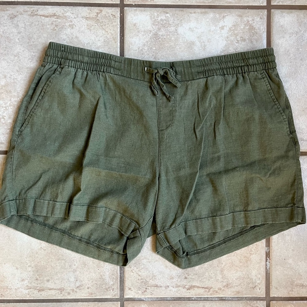 Old Navy Linen Shorts